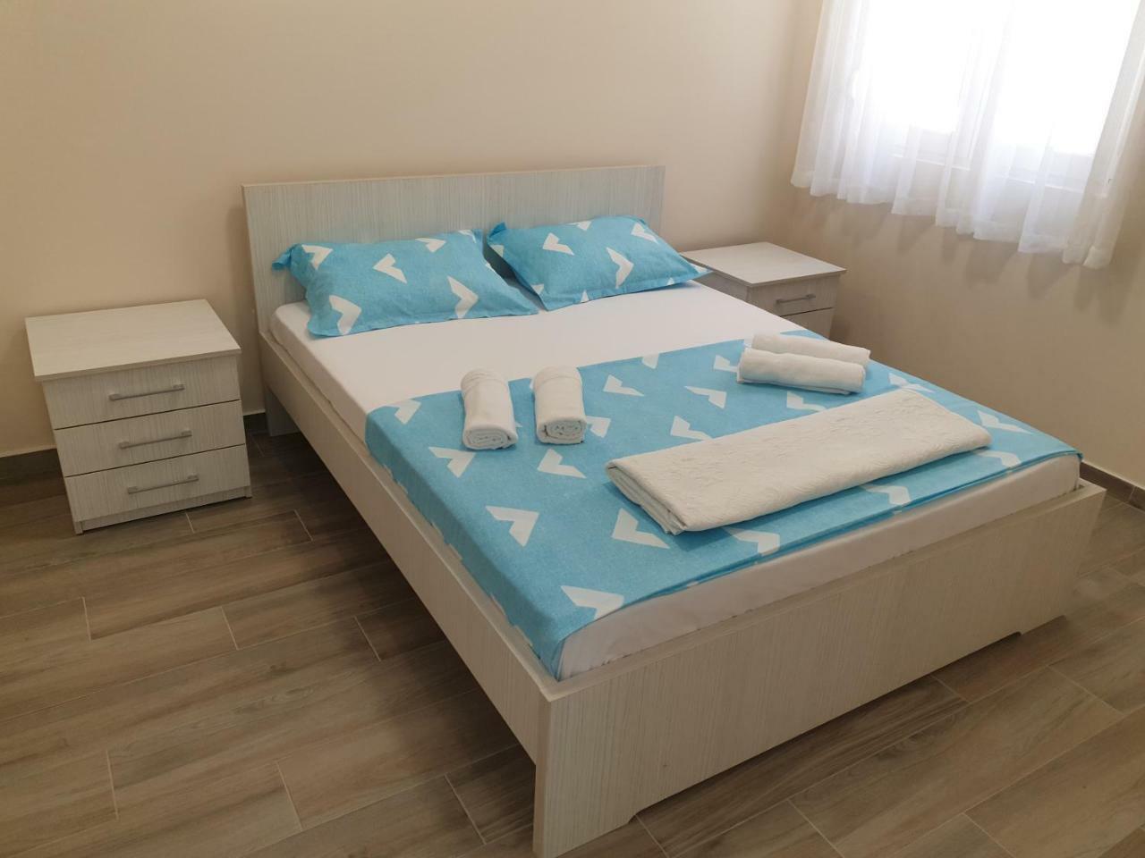 Apartments Jadran Tivat Exterior foto